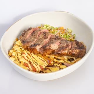 Tallarines Saltados Con Picanha