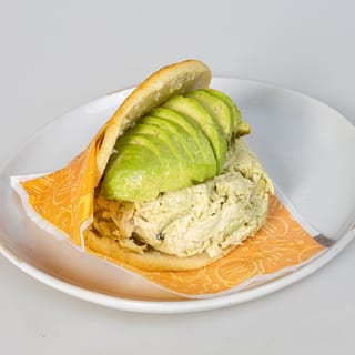 Arepa Reina Pepiada