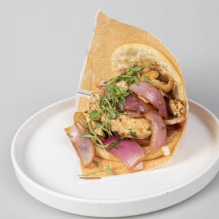 Arepa Wok-Smoked chicken