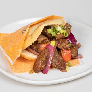 Arepa Wok Smoked Lomo Steak