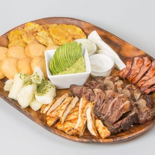 Parrilla Mixta Bocas Grill